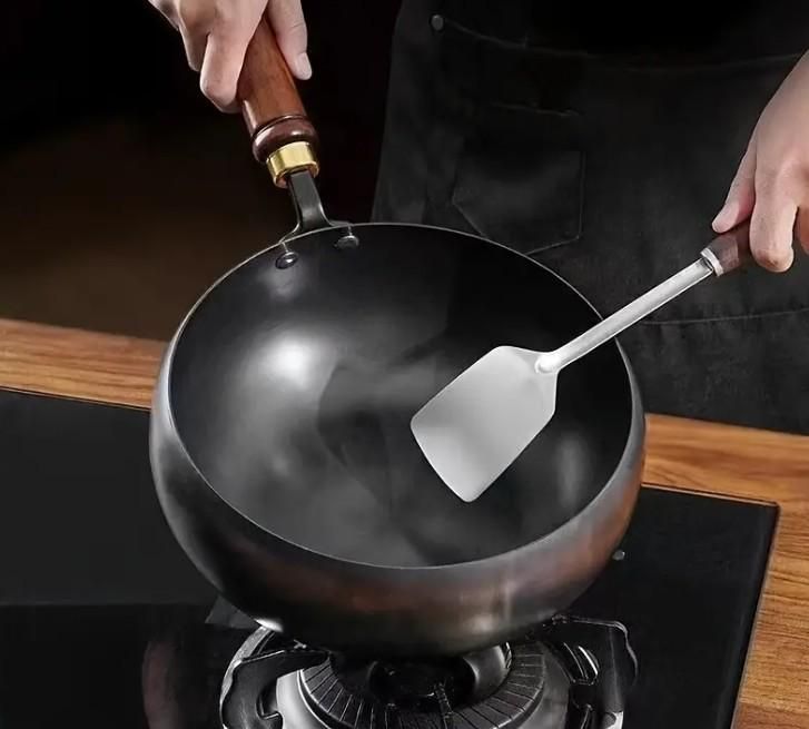 2.3 L Non-Stick Cast Iron Cooking Pot with Lid | Heavy Gauge, Even Heat Distribution | Perfect for Curry, Biryani, Dal, Soup & Everyday Cooking